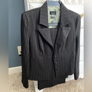 Women’s business suit